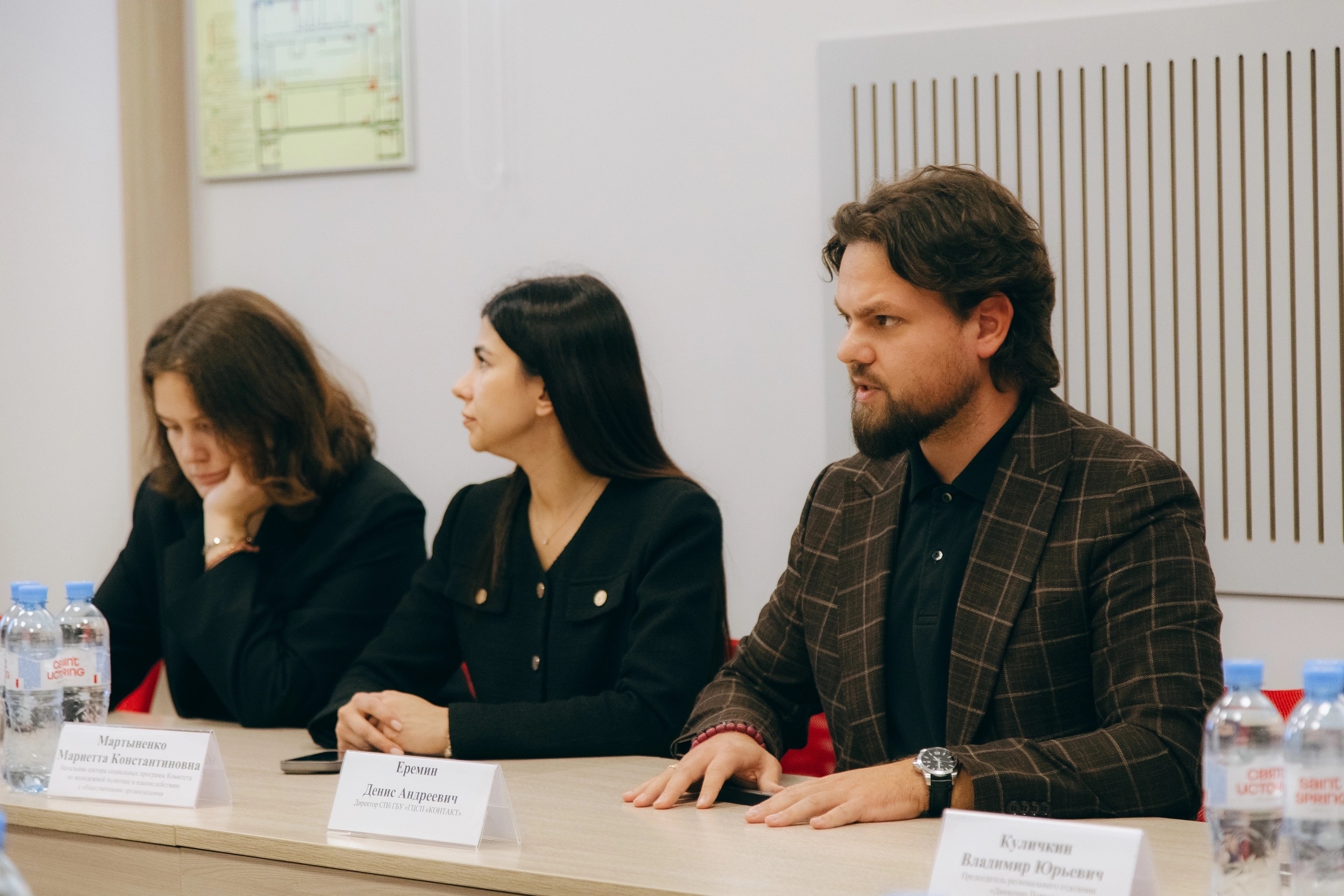 Пилотная программа «Движения Первых» и Центра «КОНТАКТ» в действии